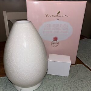 Young Living Lustre Diffuser
